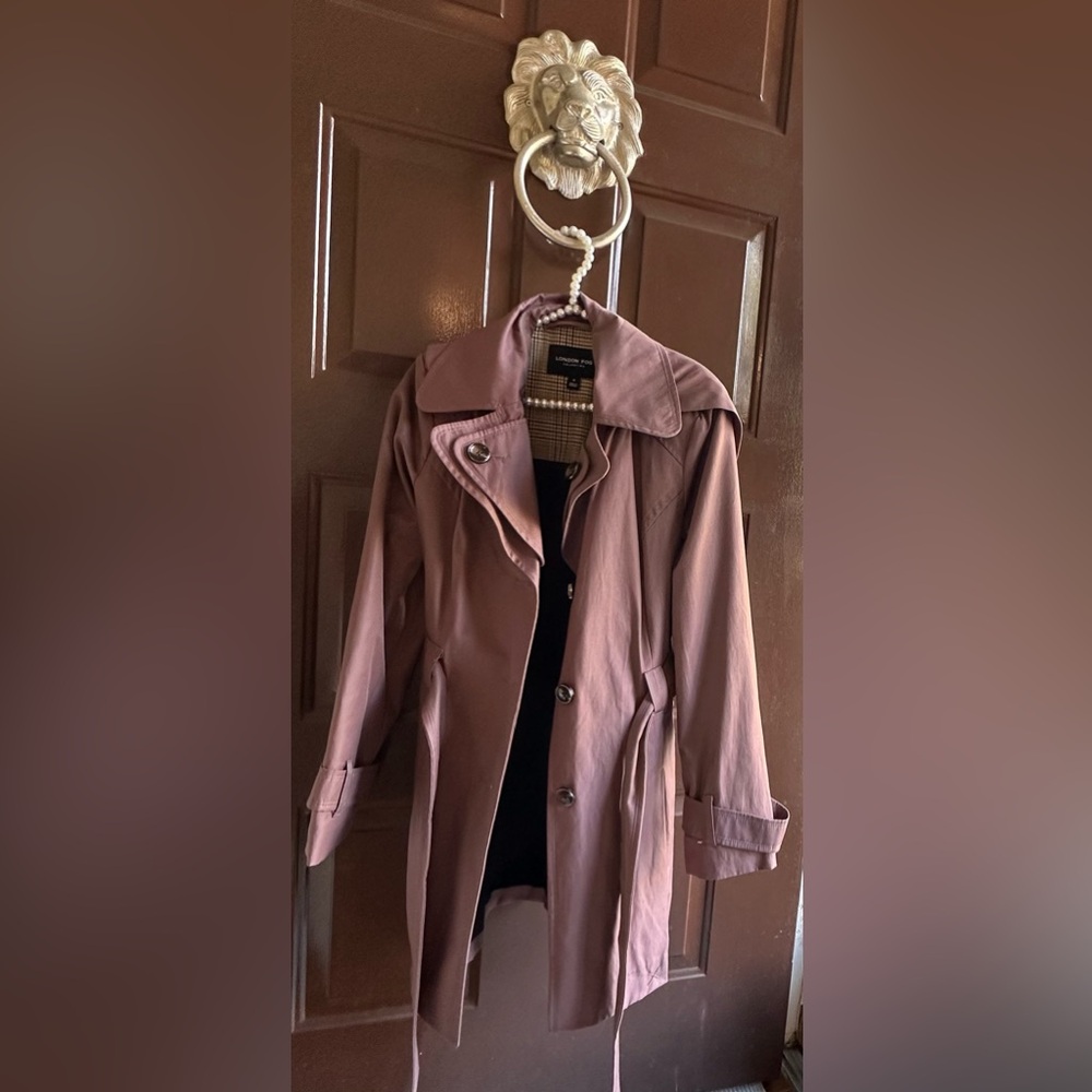 London fog trenchcoat just like new size small